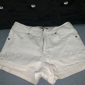 Kendall & Kylie High Rise Embroidered Short Shorts